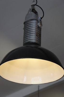 so-vintage-french-industrial-enamel-sign-1950-philips-light-pendant-black-aluminium-large--19